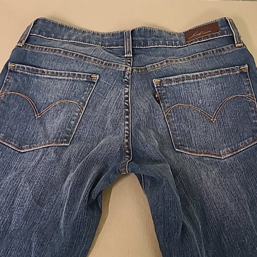 Levis Straight Leg Demi Curve Y2K Size 28x32